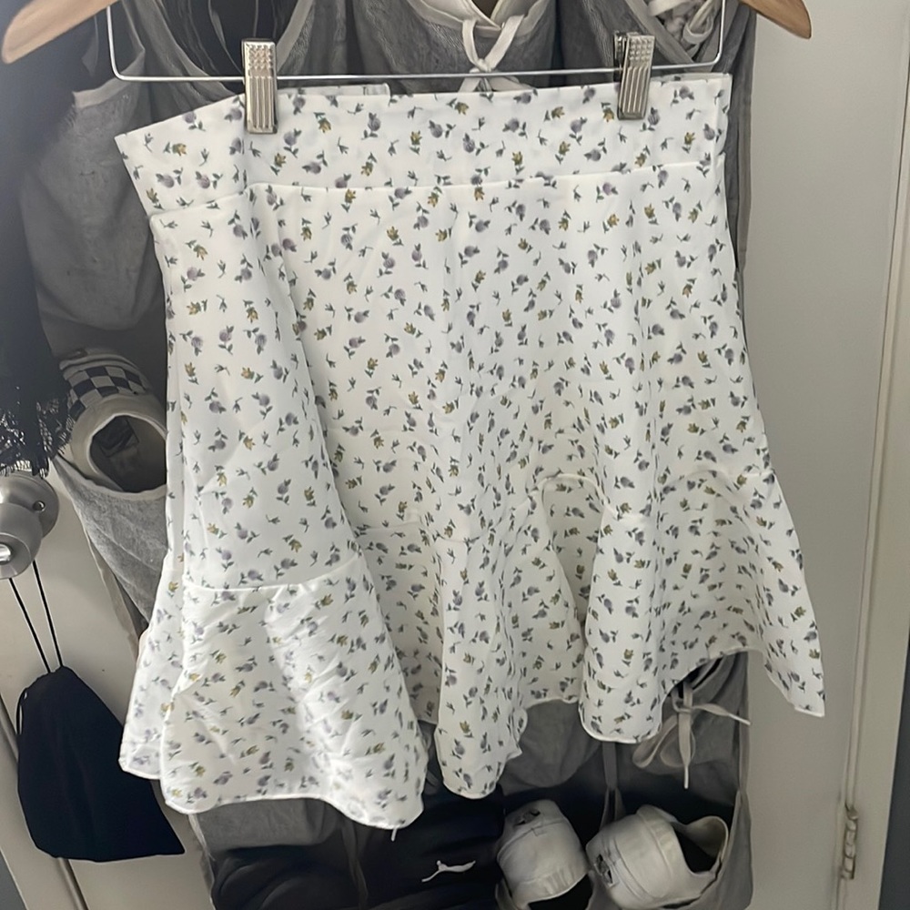 romwe flower skirt